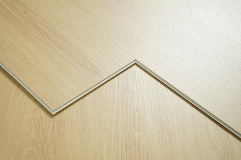 Elegant Lighting Legacy Luxury Vinyl Flooring 7 x 48 x 5.5mm 12 mil in Bright Natural Oak Model: LVFOAK02-7-5.5-V2