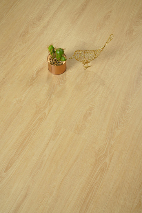 Elegant Lighting Legacy Luxury Vinyl Flooring 7 x 48 x 7mm 20 mil in Bright Natural Oak Model: LVFOAK02-7-7-V2