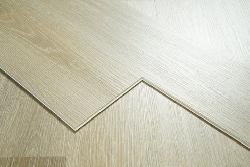 Elegant Lighting Legacy Luxury Vinyl Flooring 7 x 48 x 7mm 20 mil in Honey oak Model: LVFOAK01-7-7-V2