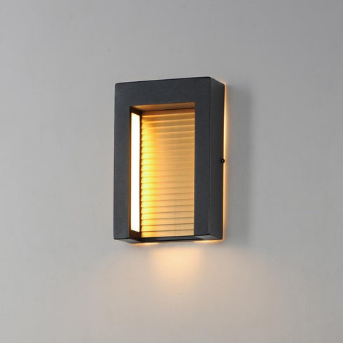 ET2 Alcove Outdoor Wall Mount Model: E30102-BKGLD