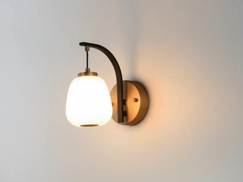 ET2 Soji Wall Sconce Model: E25060-92BKGLD