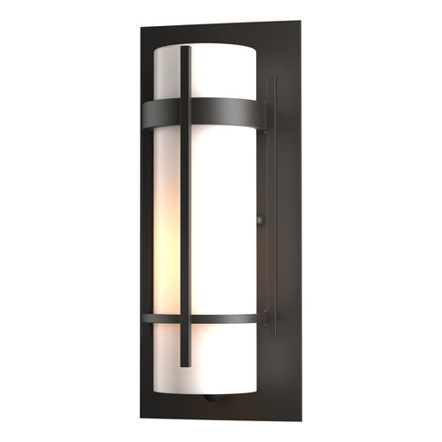 Hubbardton Forge Banded Small Outdoor Sconce in Coastal Oil Rubbed Bronze Finish Model: 305892-SKT-14-GG0066