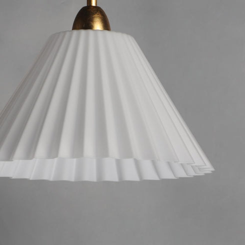 Maxim Kismet Single Pendant in Gold Leaf Finish Model: 18311SWGL