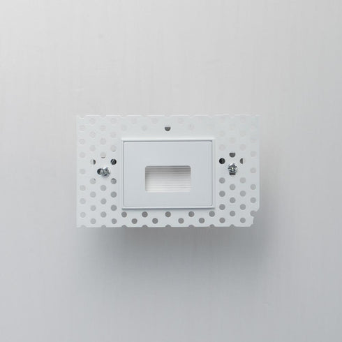 Maxim Path Outdoor Pathway Light in White Finish Model: 58001WT