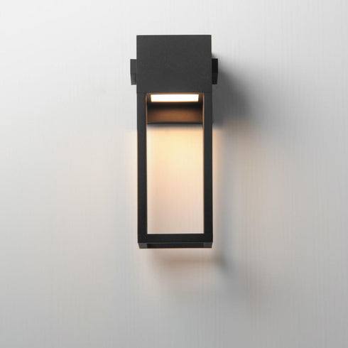 Maxim Strand VX Outdoor Wall Mount in Black Finish Model: 40672BK