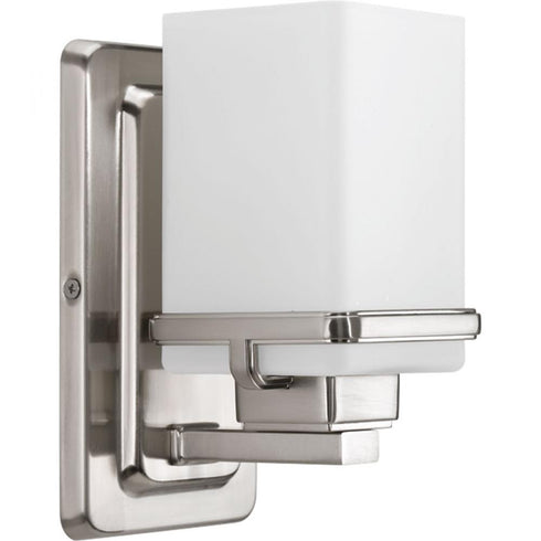 Progress Metric P2193 09 1 100 Watt MED BATH BRACKET in Brushed Nickel Finish Model: P2193-09