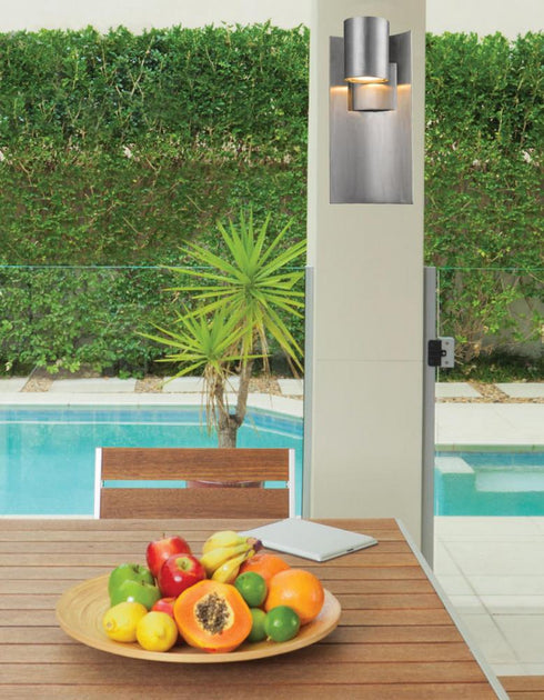 Z-Lite Amador 1 Light Outdoor Wall Light in Silver Finish Model: 559M-SL-LED
