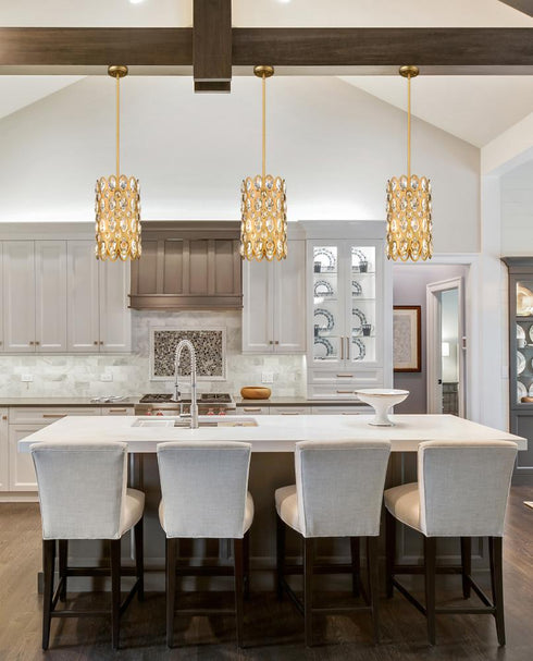 Z-Lite Dealey 3 Light Pendant in Heirloom Brass Finish Model: 822P9-HB