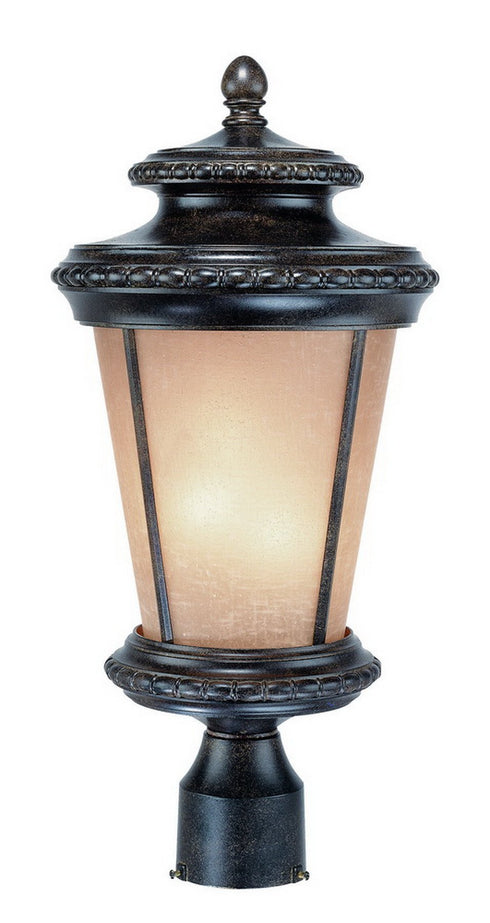 9137-114 Dolan Designs Edgewood 3 Light Post Manchester