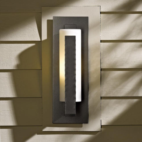 Hubbardton Forge Forged Vertical Bars Small Outdoor Sconce Model: 307285-SKT-73-GG0066