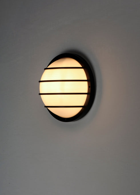 Maxim Bulwark 1 Light Outdoor Wall Sconce Model: 10112FTWT