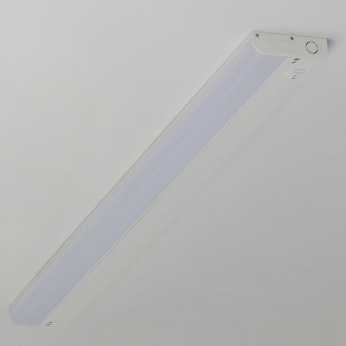 Maxim Countermax Mx L 120 1k 36 Inch 3000k LED Uc Model: 89855WT