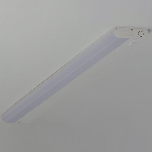 Maxim Countermax Mx L 120 1k 36 Inch 3000k LED Uc Model: 89855WT